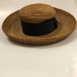 Eric Javitz Hat light brown woven structure large brim w black ribbon Excellent